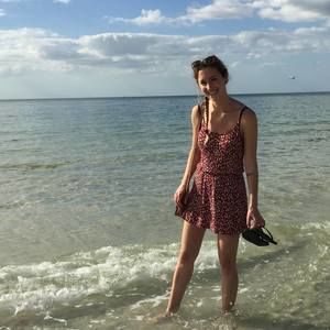 Meet your Posher, Amy